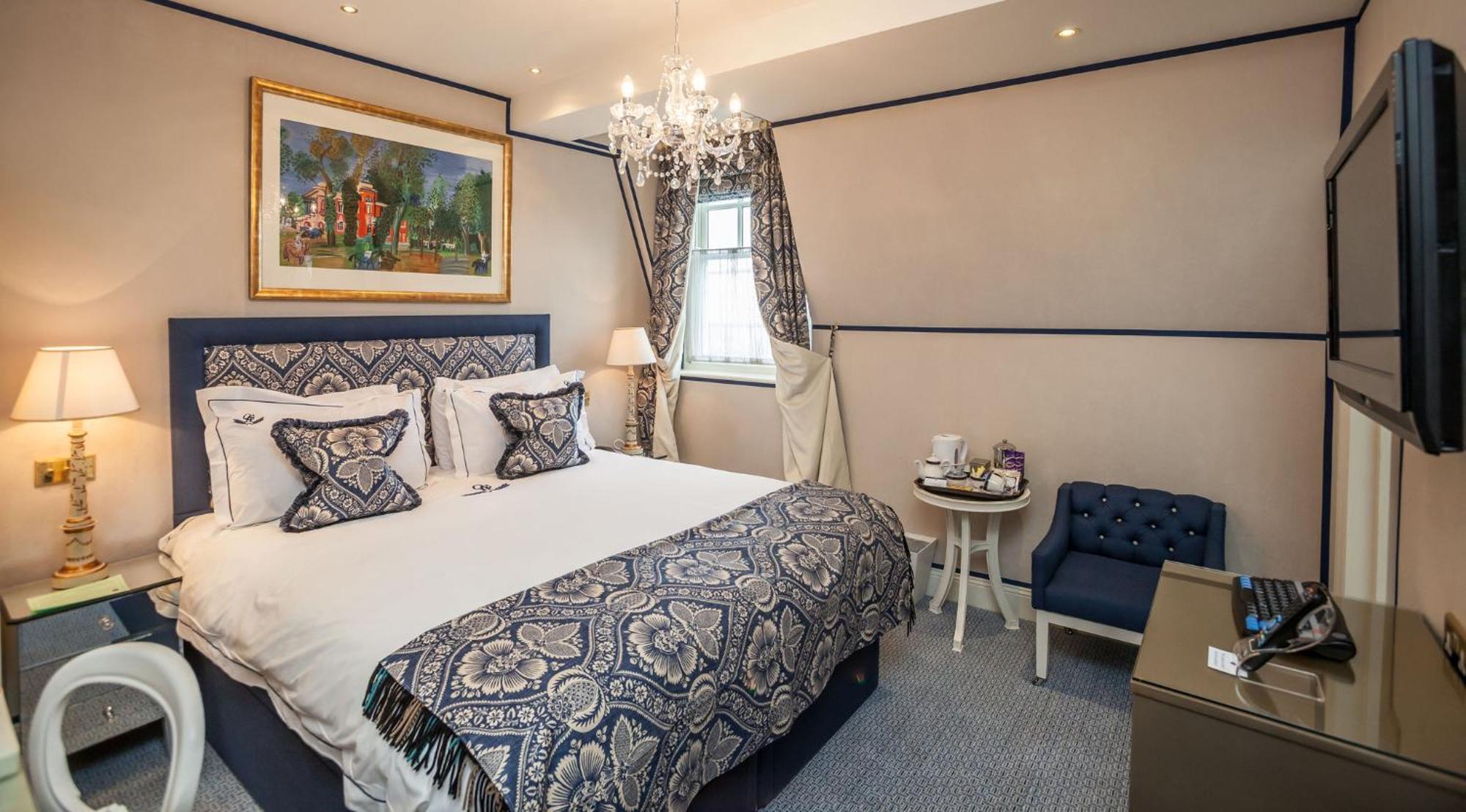 Double Room,1708704277:JPEG